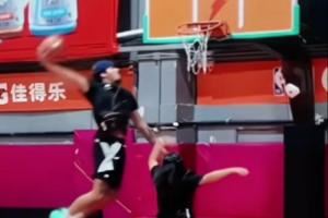 能给10分吗？戈登中国行玩起扣篮大赛 上演多记创意扣篮！