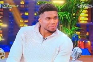 字母哥：雄鹿给了我一切 改变了我们人生 当下我只想再为球队多管