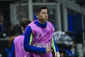 TA：奥尔莫、霍安-加西亚出战皇马渺茫，莱万无缘出战