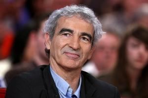 多梅内克：有时会想齐达内为何要头顶马特拉齐，我没按星座选国脚